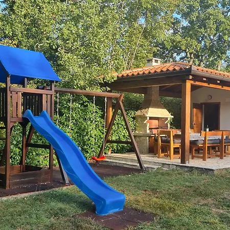 Casa Ondina - Private House With Jacuzzi & Garden In Central Istria بيت للعطل
