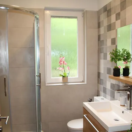 Casa Ondina - Private House With Jacuzzi & Garden In Istria *