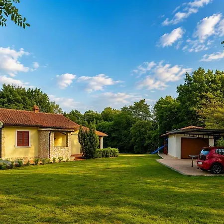 Holiday home Casa Ondina - Private House With Jacuzzi & Big Garden In Istria Sumber