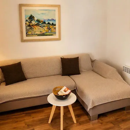 Holiday home Casa Ondina - Private House With Jacuzzi & Big Garden In Istria