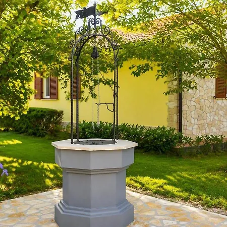 Casa Ondina - Private House With Jacuzzi & Big Garden In Istria